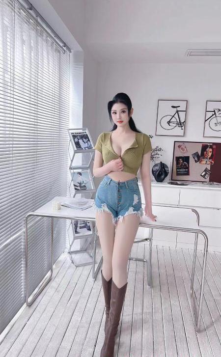 sm长腿服务系少妇