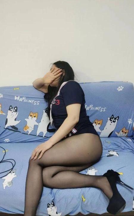 天心服务型少妇